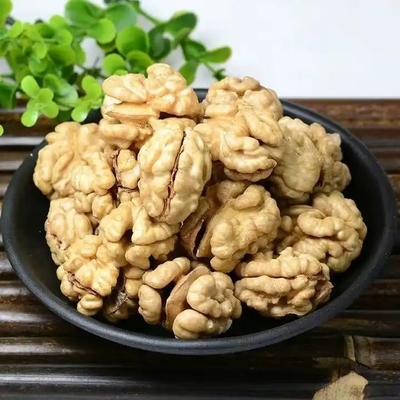 kaufen Hot New Crop Amazon Hot Sale Premium-Essbare Walnüsse ohne Schale Herstellung Großhandel in China online manufacture